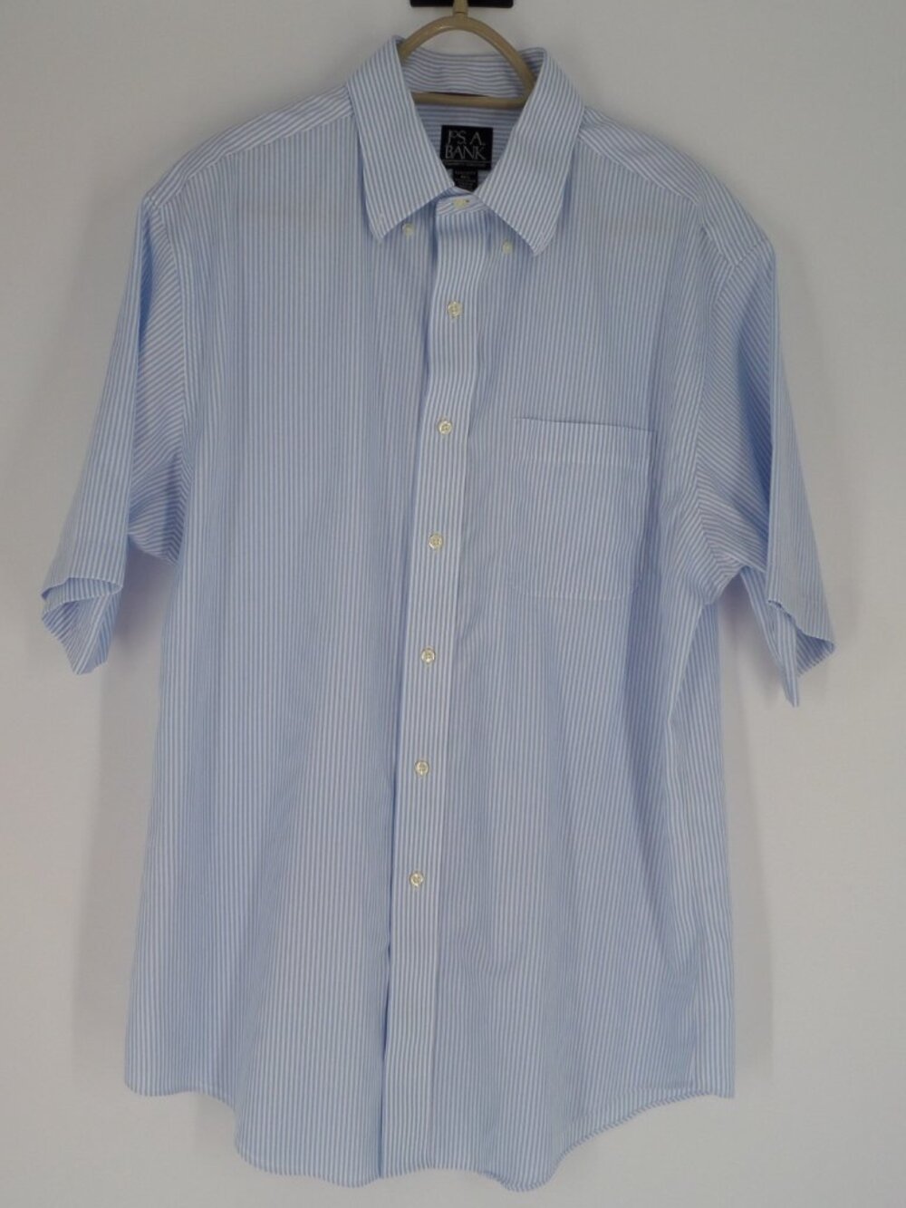 Jos A. Banks Traveler Tailored Fit SS 100%  Cotton Stripe Shirt Size 16.5 EUC